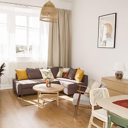 Apartament Na Jeziornej Картузи Екстериор снимка