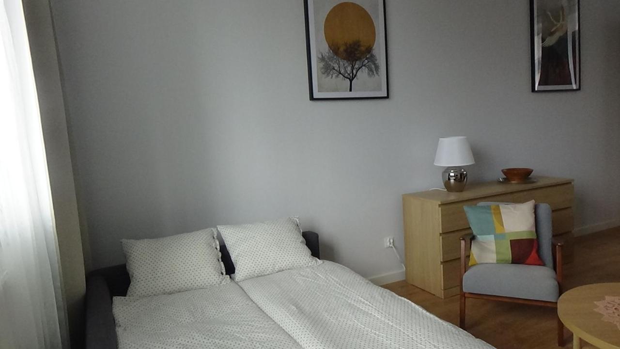 Apartament Na Jeziornej Картузи Екстериор снимка