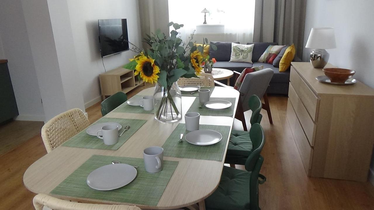 Apartament Na Jeziornej Картузи Екстериор снимка